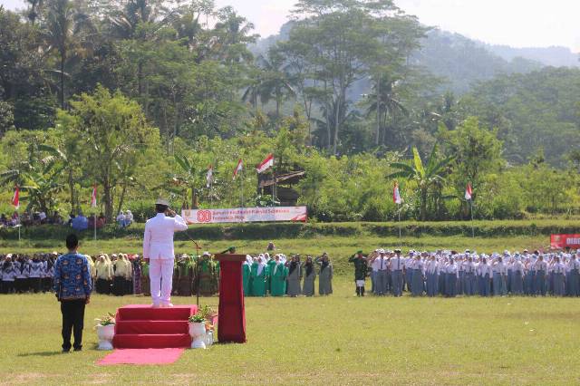 UPACARA PERINGATAN HUT KEMERDEKAAN RI KE 80 TAHUN 2025 KECAMATAN SUKOHARJO
